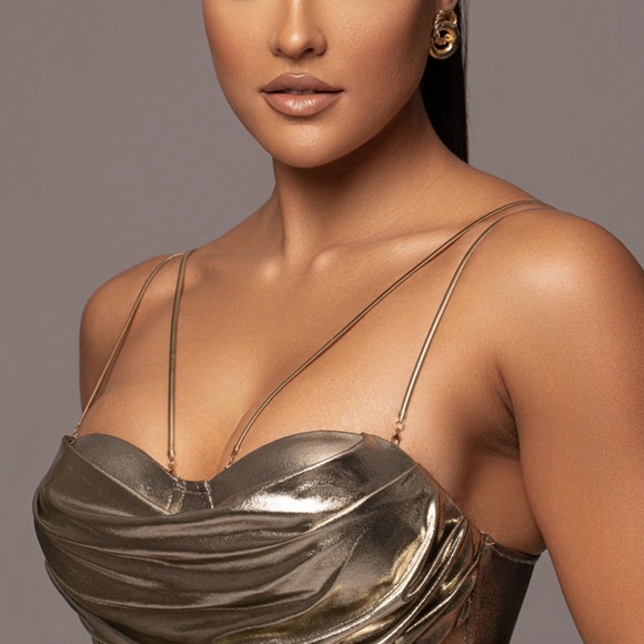 Viral JLuxlable light gold visions of you midi dress 2X chain straps, sold out - Picture 15 of 16